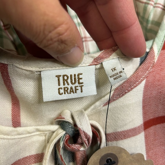 True Craft Boho sleeveless Plaid and Floral tiered Dress. Womens 1X. - Picture 3 of 5